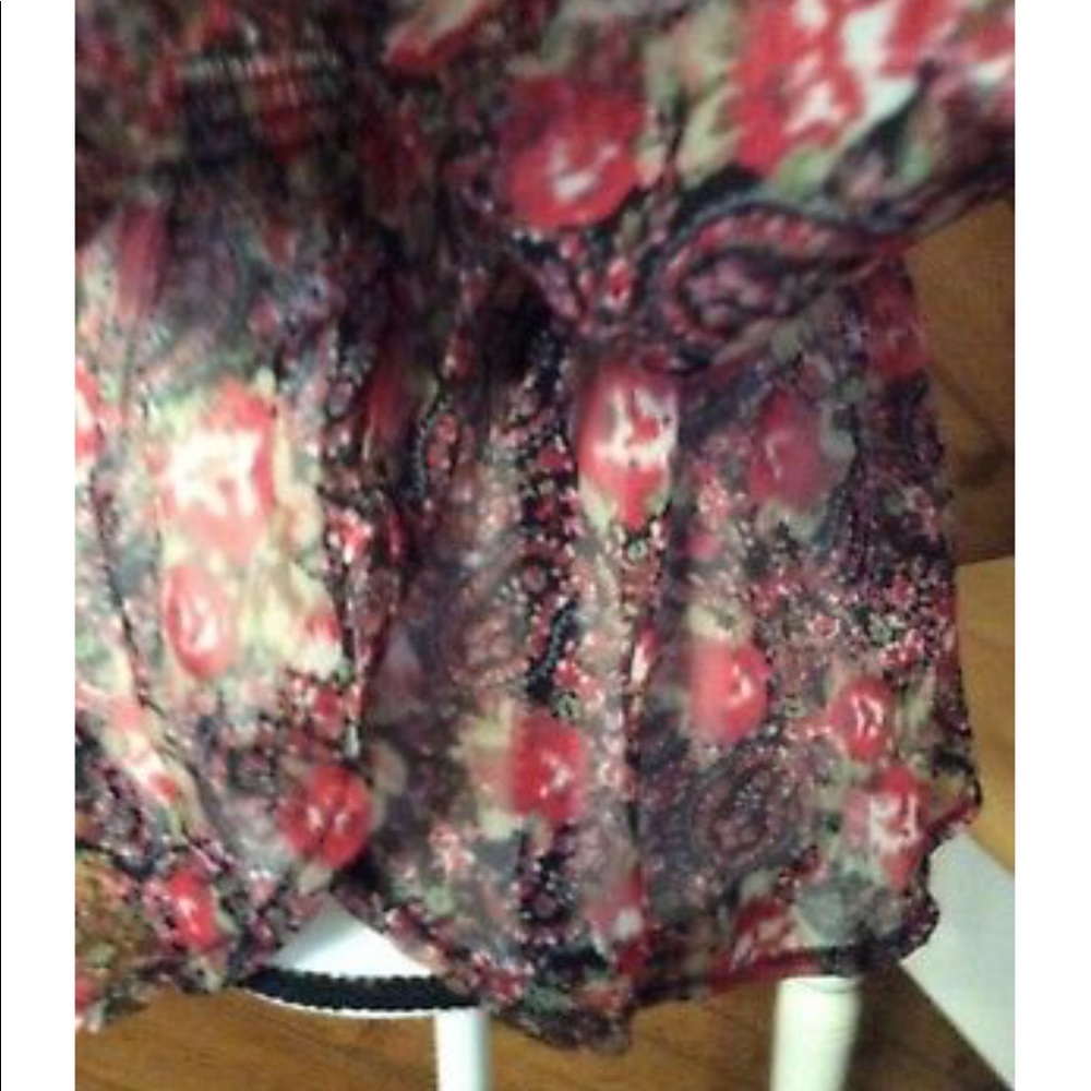 YA LOS ANGELES Black Red Floral Sheer Ruffle TOP M - Picture 4 of 11